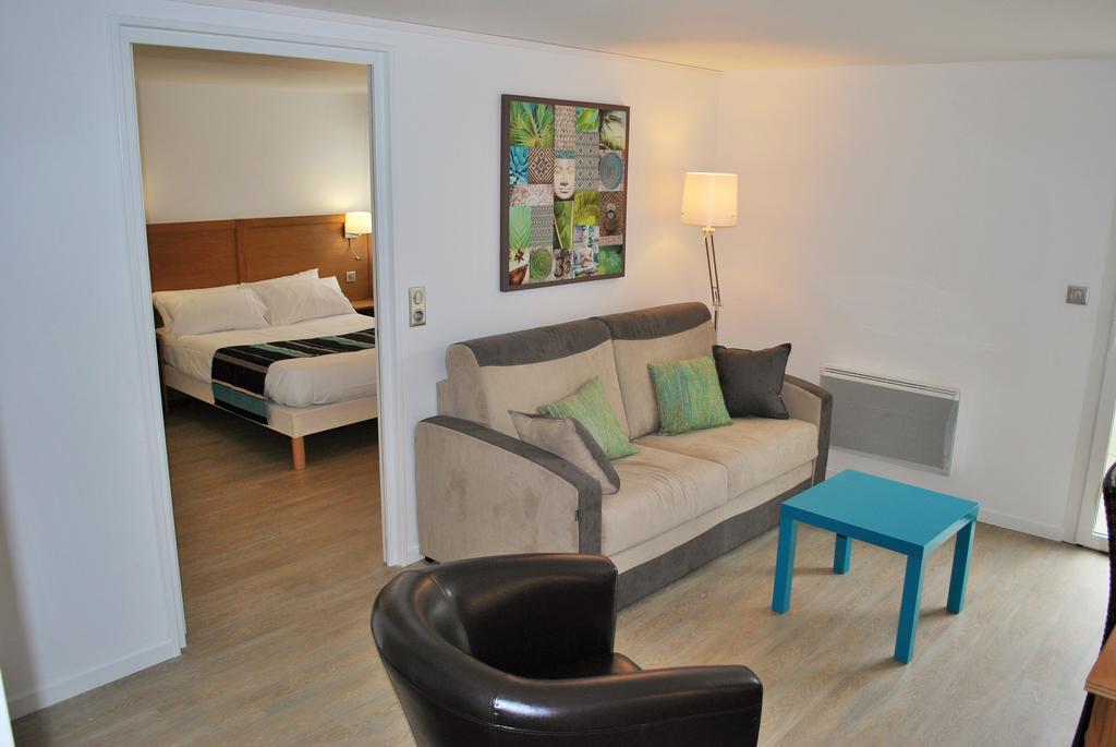Hotel Le Relais Des Champs Eugenie-les-Bains Luaran gambar