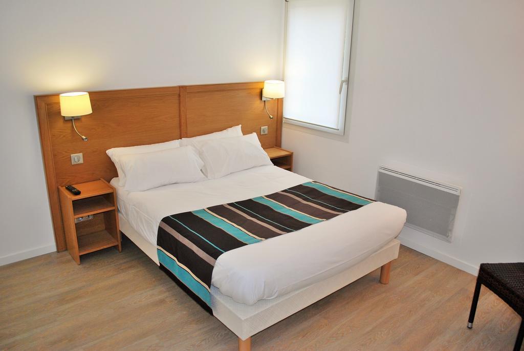 Hotel Le Relais Des Champs Eugenie-les-Bains Luaran gambar