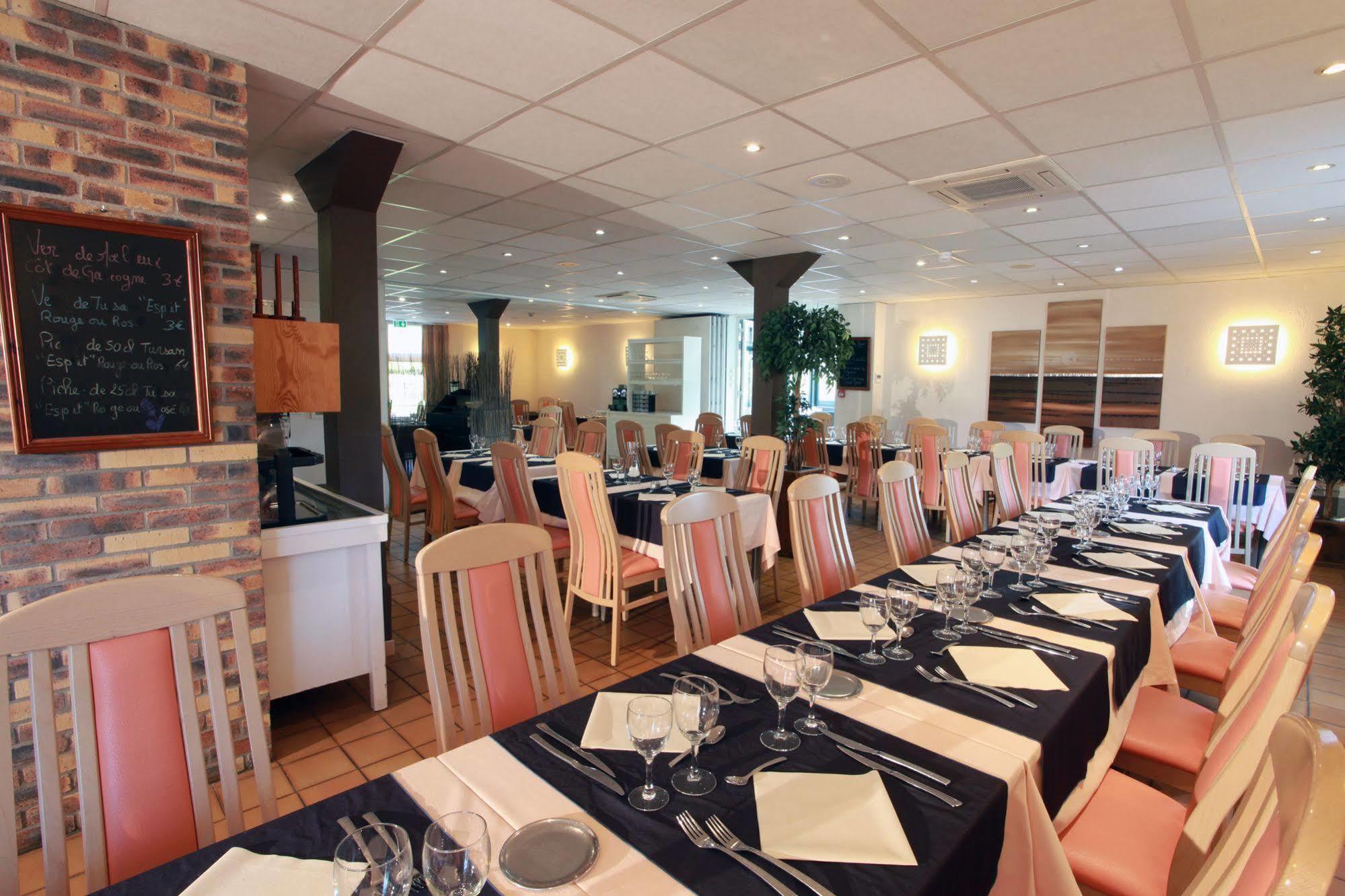Hotel Le Relais Des Champs Eugenie-les-Bains Luaran gambar