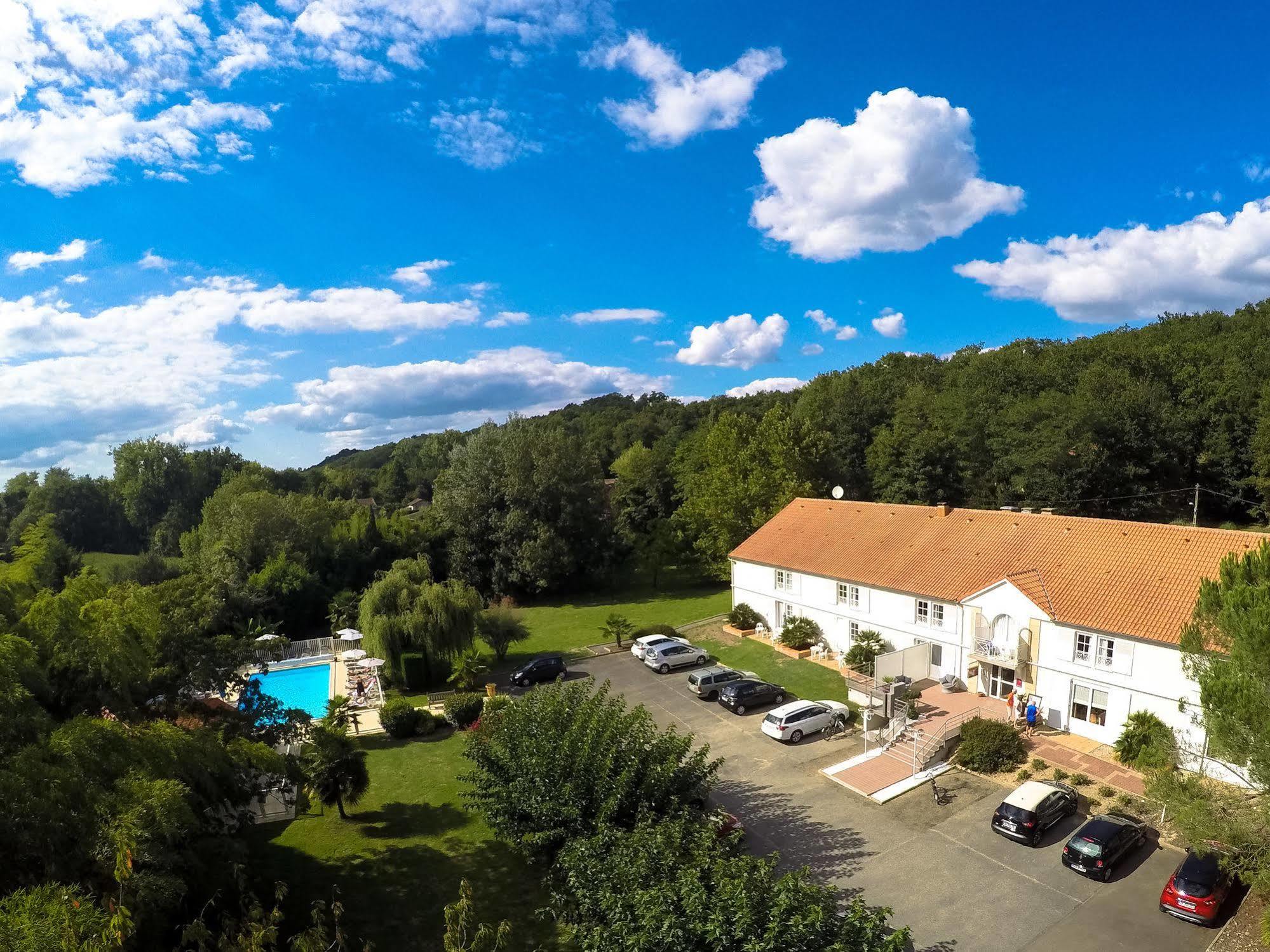 Hotel Le Relais Des Champs Eugenie-les-Bains Luaran gambar